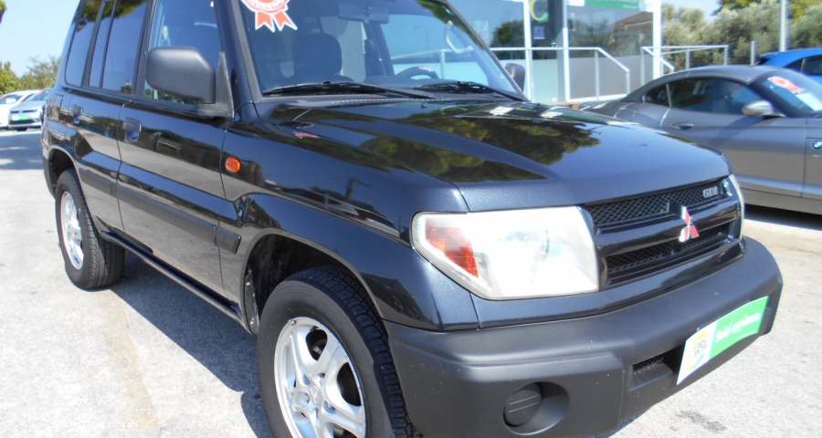 Mitsubishi pajero pinin 2001